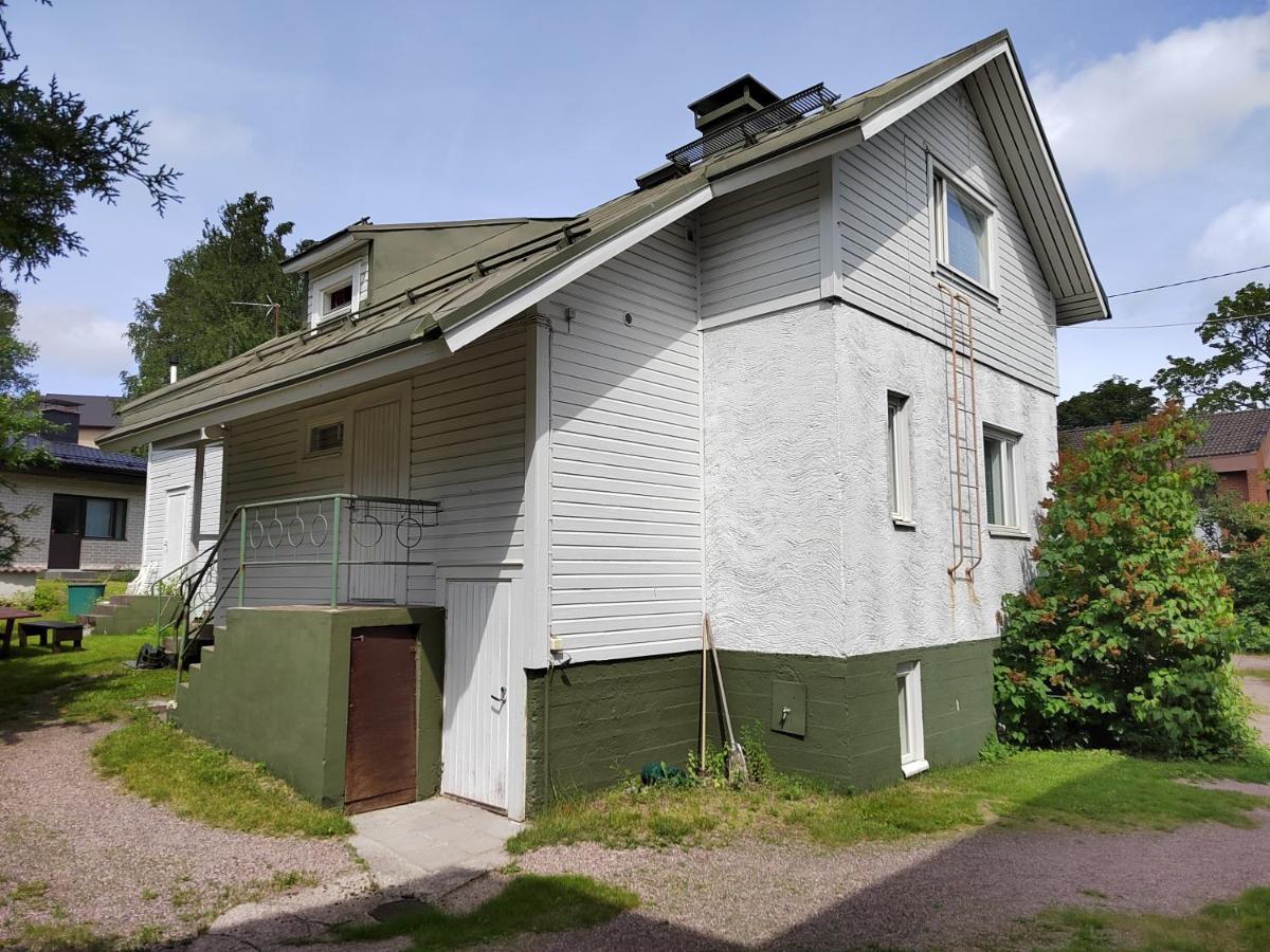 Kalle'S Unluxury Guest House Cl0Sed From 1St Of Feb 2025 Helsinki Luaran gambar
