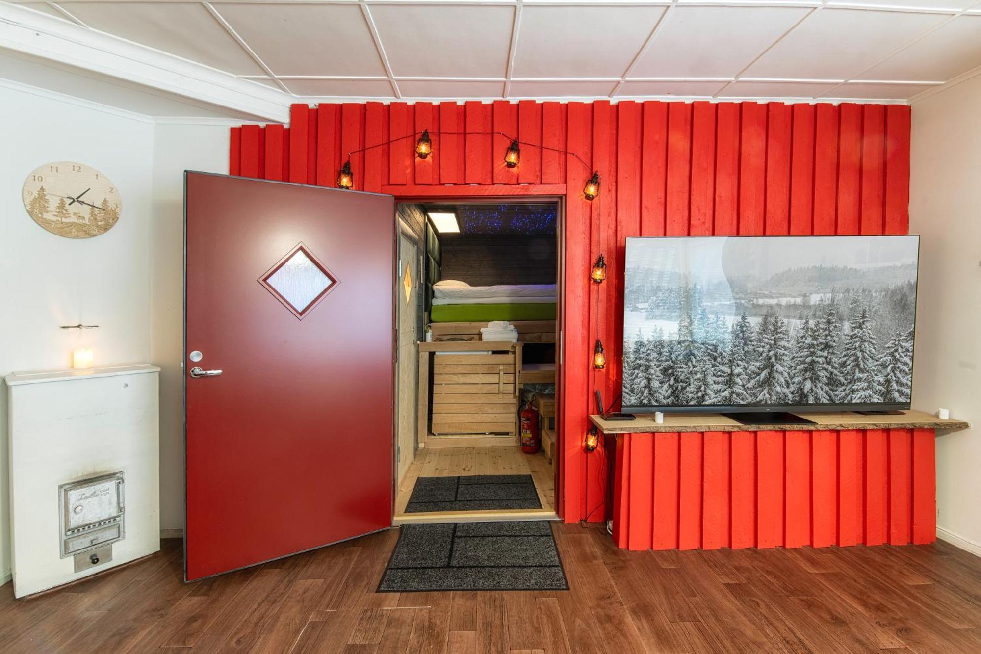Kalle'S Unluxury Guest House Cl0Sed From 1St Of Feb 2025 Helsinki Bilik gambar